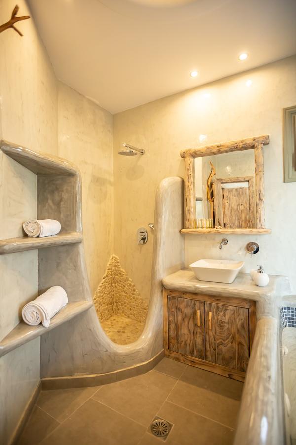 Elixirium Villa Perissa  Buitenkant foto